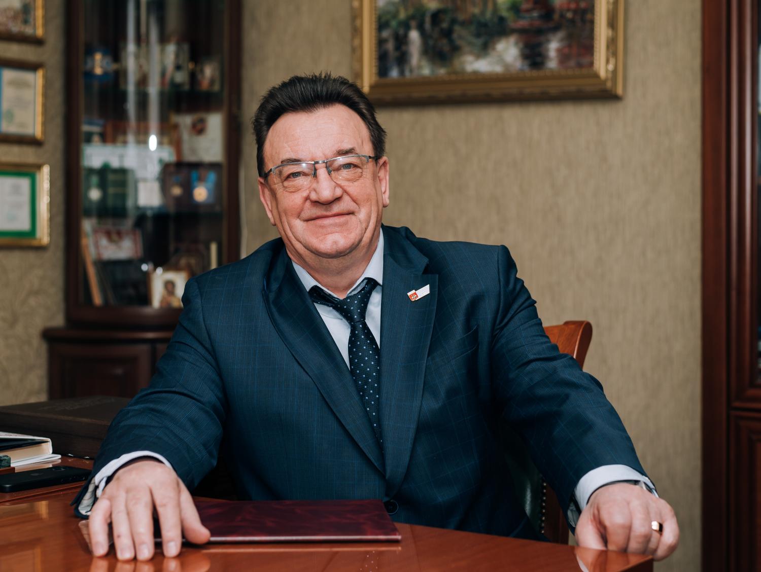 Александр Александрович Меньшаков 